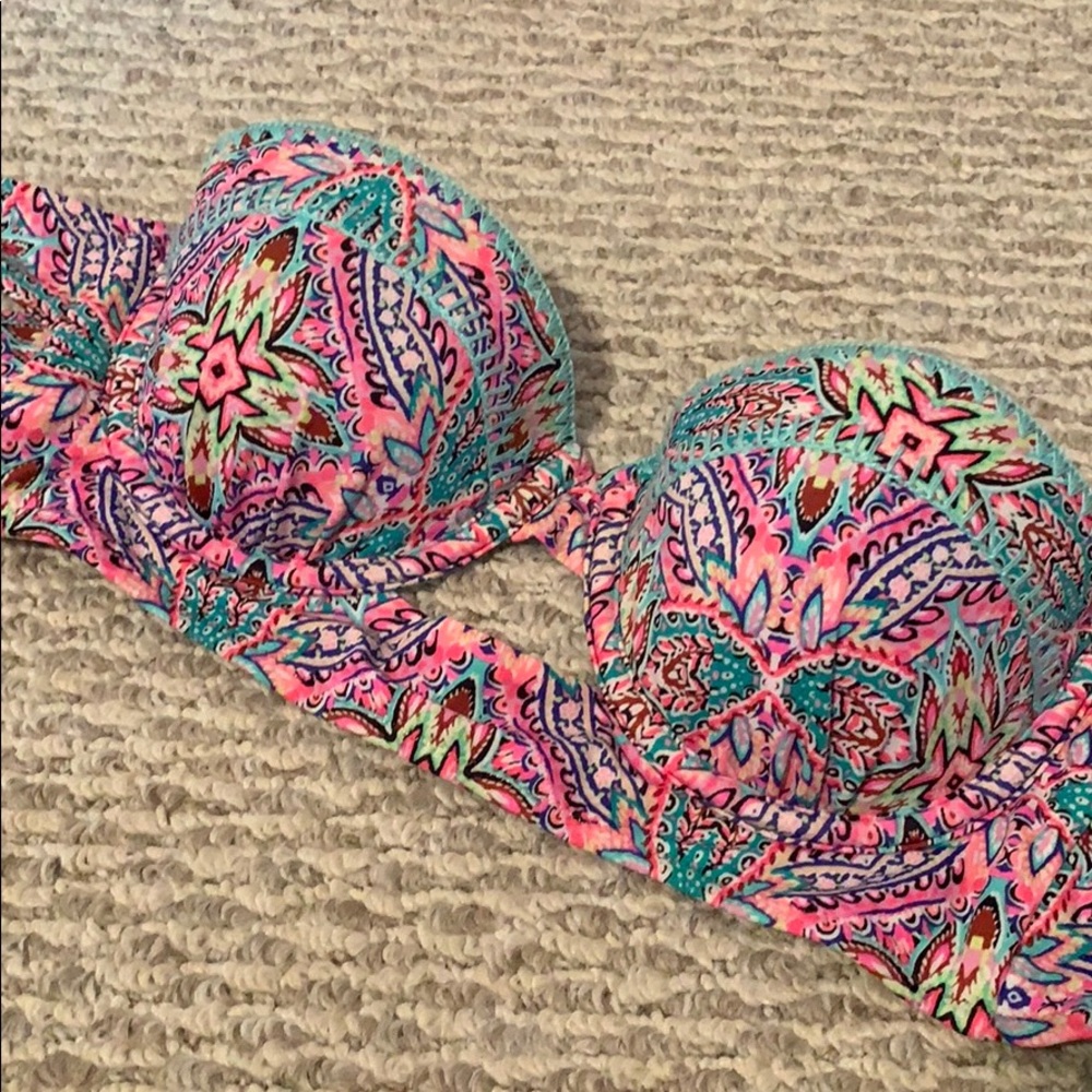 Bandeau bikini top